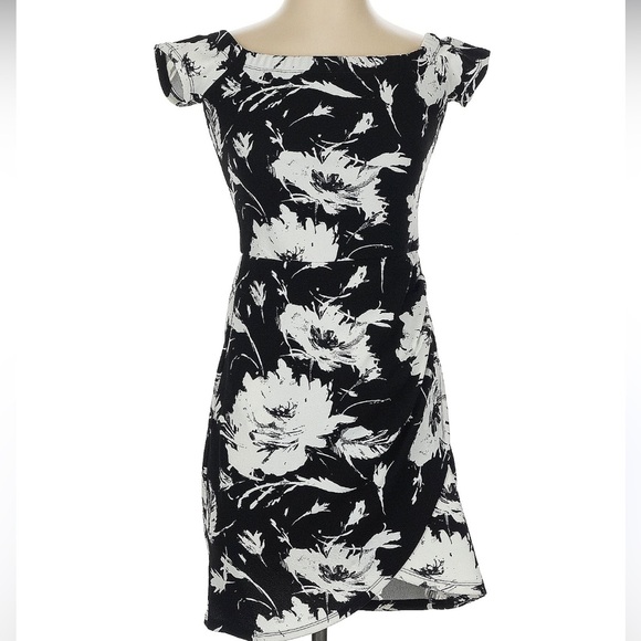 Premier Amour Dresses & Skirts - Floral Black and White Off The Shoulder Mini Dress